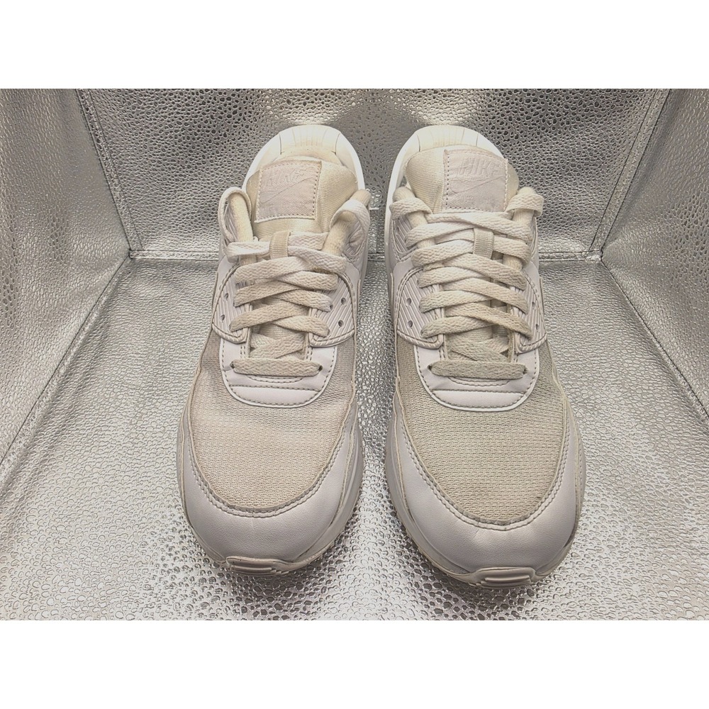 Nike Air Max 90 Flyease Youth 7 Women 8.8 White Sneakers Airmax CV0526-102 Shoes